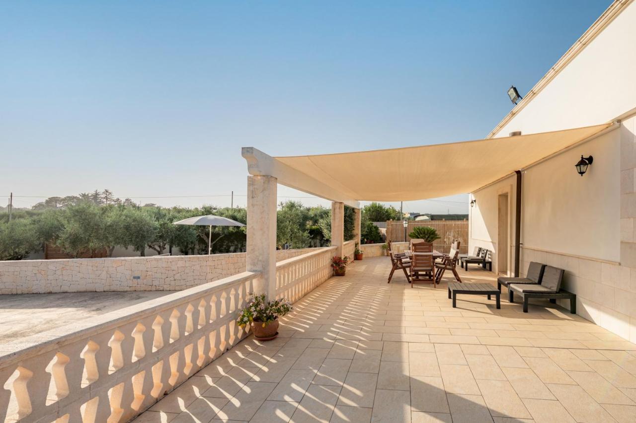 Tenuta Con Due Abitazioni Indipendenti Villa Martina Franca Exterior foto