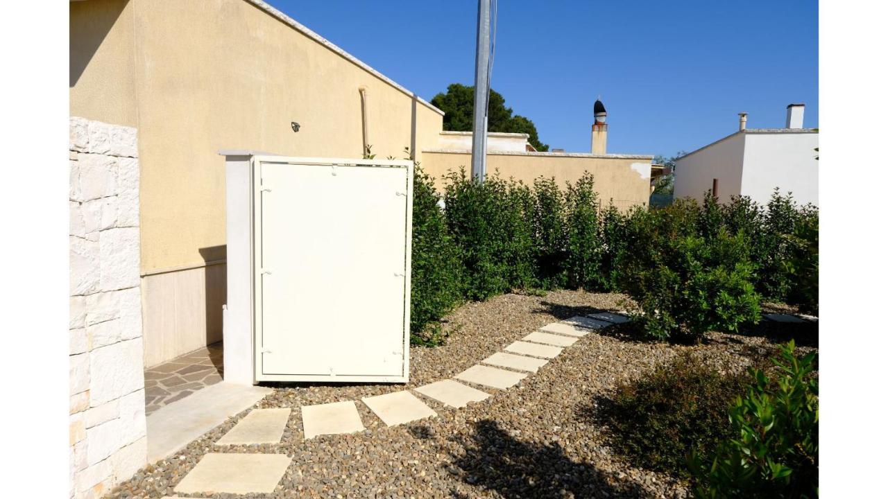 Tenuta Con Due Abitazioni Indipendenti Villa Martina Franca Exterior foto