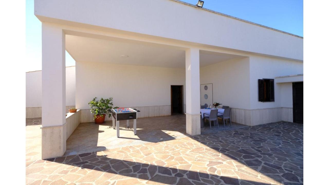 Tenuta Con Due Abitazioni Indipendenti Villa Martina Franca Exterior foto